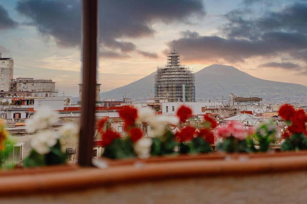 La Terrazza Nel Centro Villa Napels Buitenkant foto